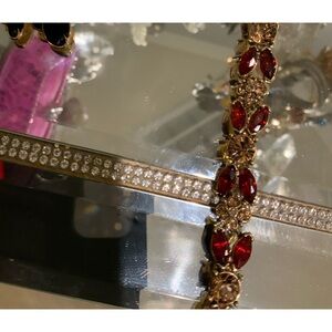 Elegant Red and Gold Bracelet vintage marked garnets gorgeous